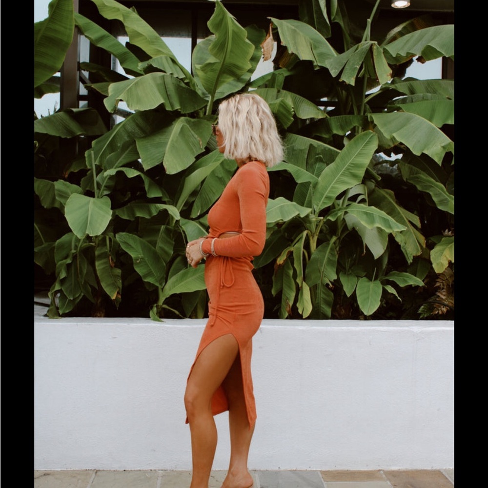 12th tribe Aftergold Orange Cutout Midi Dress